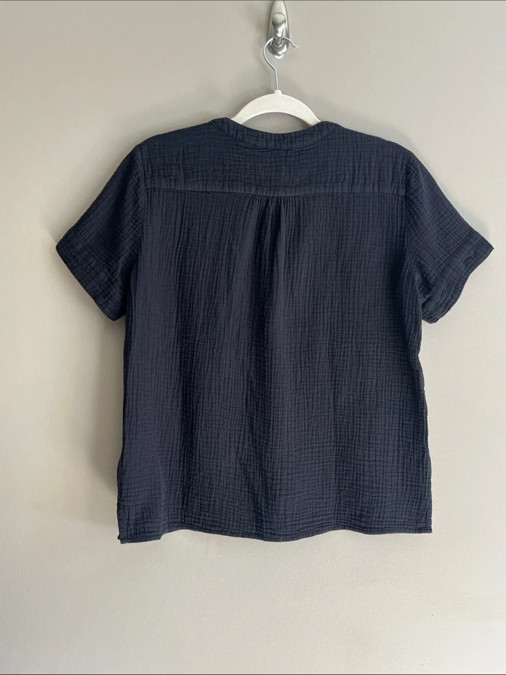 J Crew V-neck Double-Gauze Popover black Top size small